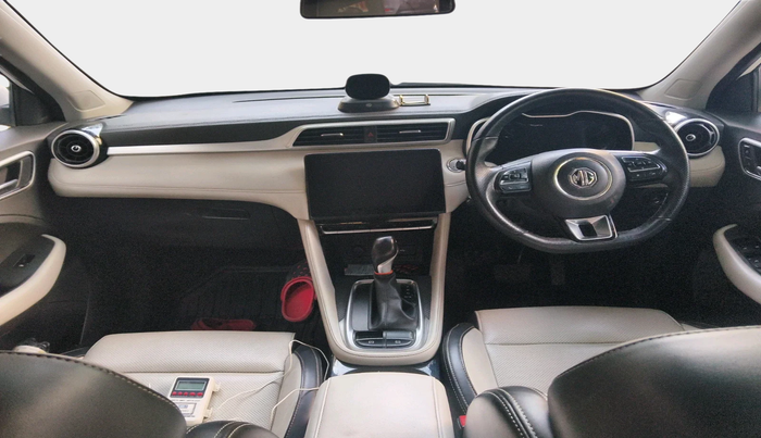 2022 MG ASTOR SHARP 1.5 CVT, Petrol, Automatic, 44,000 km, interior