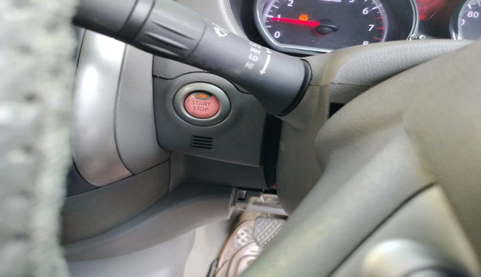 2011 Nissan Sunny XE, Petrol, Manual, 48,939 km, interior