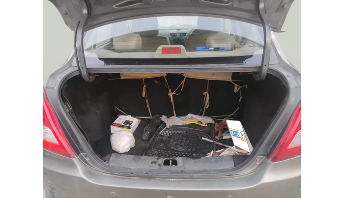 2015 Maruti Swift Dzire ZXI, Petrol, Manual, 44,114 km, exterior