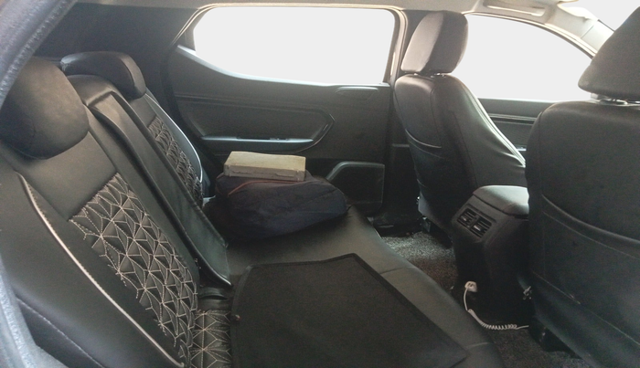 2022 Renault Kiger RXZ AMT, Petrol, Automatic, 46,550 km, interior