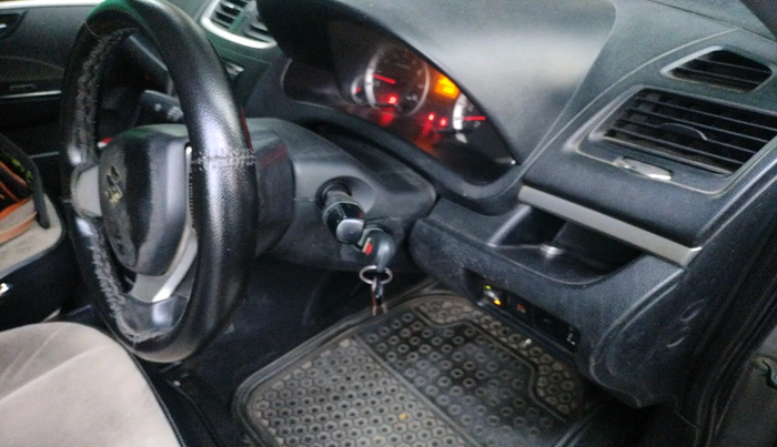 2012 Maruti Swift VXI, Petrol, Manual, 1,89,583 km, interior