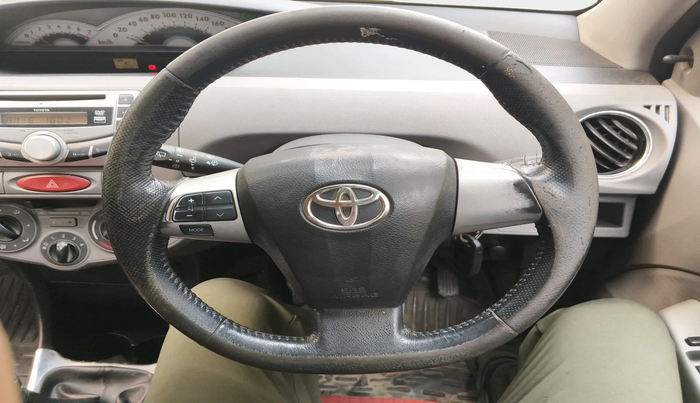 2011 Toyota Etios Liva VX, Petrol, Manual, 52,964 km, interior