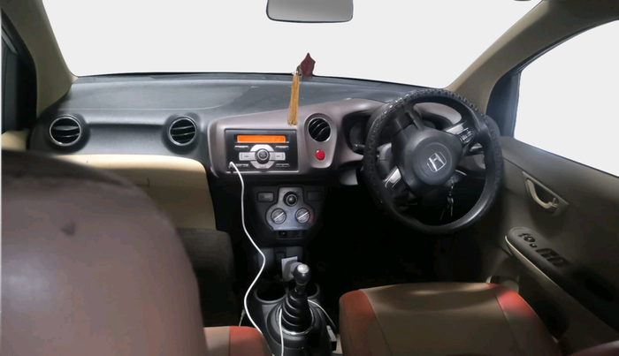 2014 Honda Amaze 1.5L I-DTEC S, Diesel, Manual, 1,67,847 km, interior