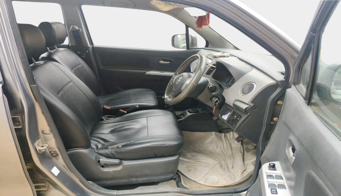 2011 Maruti Wagon R 1.0 VXI, Petrol, Manual, 45,475 km, interior