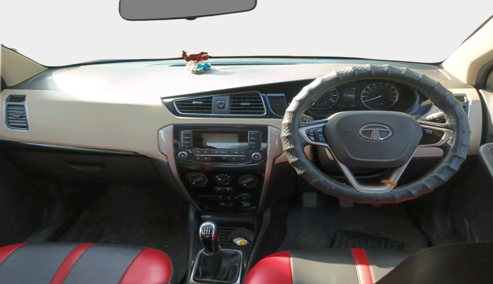 2016 Tata Zest XMS PETROL, Petrol, Manual, 69,668 km, interior