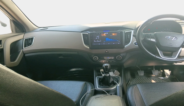 2016 Hyundai Creta SX (O) 1.6 DIESEL, Diesel, Manual, 1,73,139 km, interior