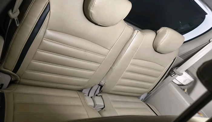 2017 Maruti Ertiga ZXI, Petrol, Manual, 66,644 km, interior