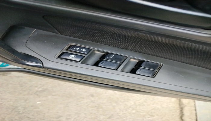 2017 Maruti Vitara Brezza VDI (O), Diesel, Manual, 1,38,926 km, interior