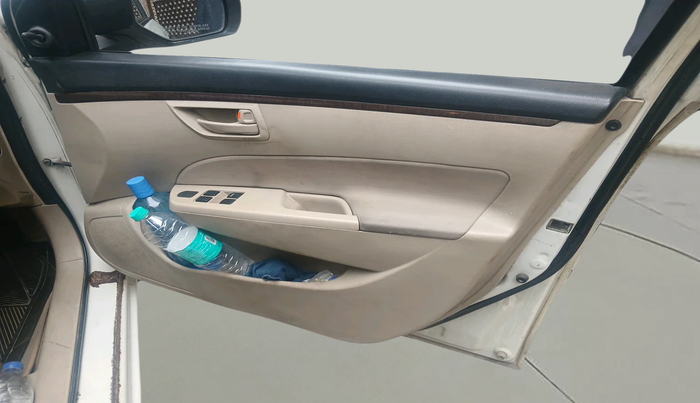 2017 Maruti Swift Dzire TOUR DIESEL, Diesel, Manual, 2,21,199 km, interior