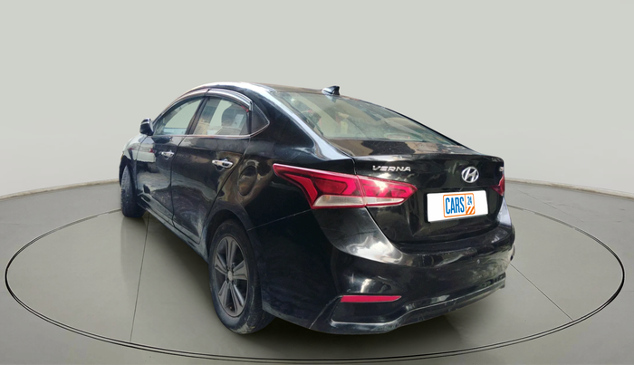 2018 Hyundai Verna 1.6 SX (O) CRDI MT, Diesel, Manual, 85,000 km, exterior