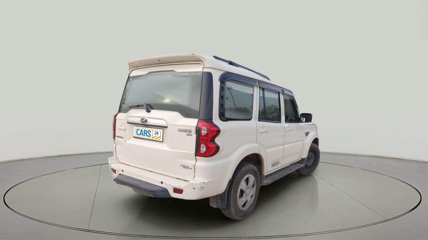 2018 Mahindra Scorpio S7, Diesel, Manual, 1,12,307 km, exterior