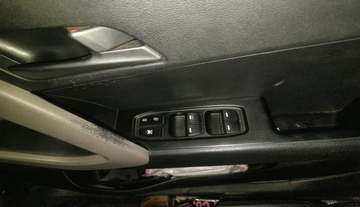 2016 Hyundai Creta SX PLUS AT 1.6 DIESEL, Diesel, Automatic, 1,49,114 km, interior