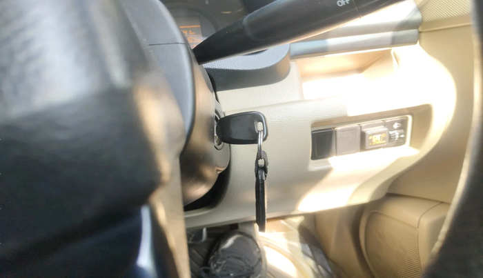 2012 Maruti Swift Dzire LXI, CNG, Manual, 2,59,104 km, interior