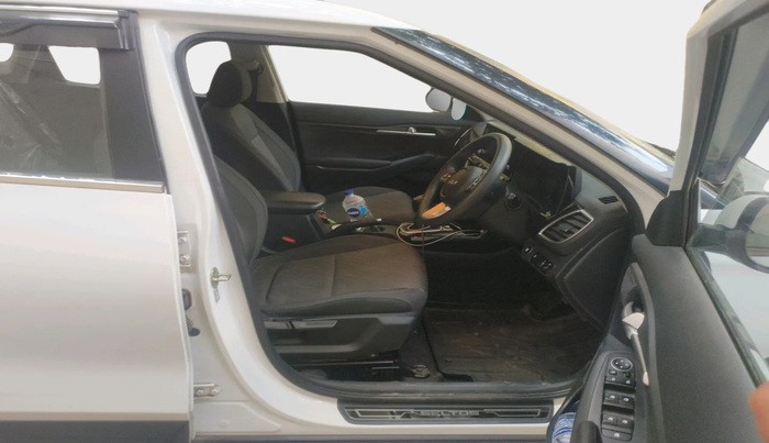 2022 KIA SELTOS HTK PLUS 1.5, Petrol, Manual, 25,112 km, interior