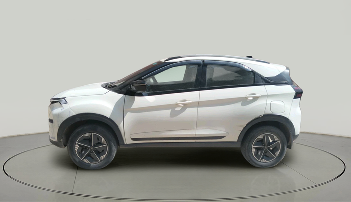 2023 Tata NEXON CREATIVE 1.2 PETROL, Petrol, Manual, 3,557 km, exterior