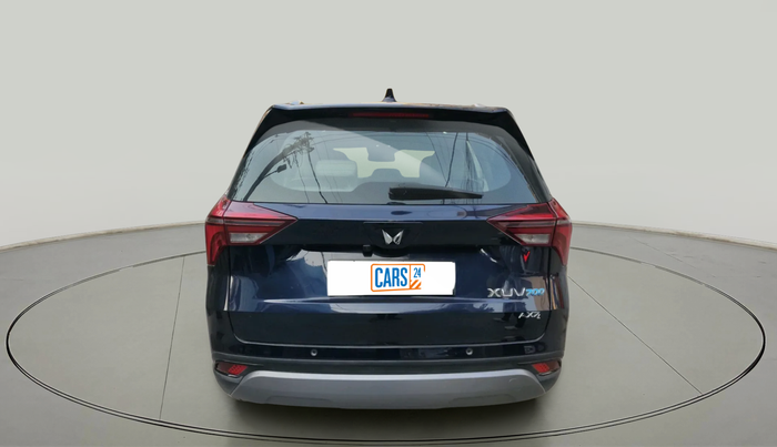 2023 Mahindra XUV700 AX 7 LUXURY D AT 7 STR, Diesel, Automatic, 42,942 km, exterior