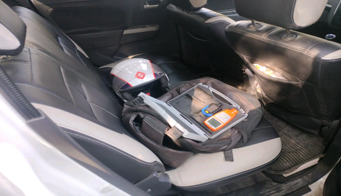 2011 Maruti Wagon R 1.0 VXI, Petrol, Manual, 99,765 km, interior