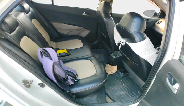 2013 Hyundai Grand i10 SPORTZ 1.2 KAPPA VTVT, Petrol, Manual, 97,001 km, interior