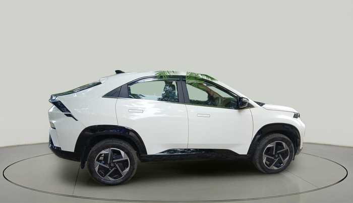 2025 Tata Curvv Pure Plus S 1.5 Diesel 7DCA, Diesel, Automatic, 4,778 km, exterior