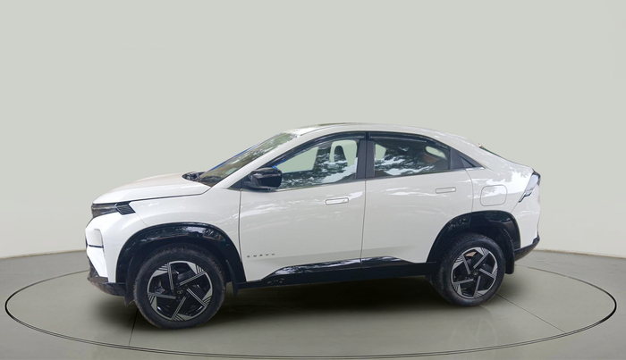 2025 Tata Curvv Pure Plus S 1.5 Diesel 7DCA, Diesel, Automatic, 4,778 km, exterior