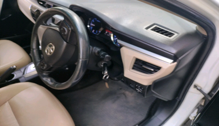2016 Toyota Corolla Altis G CVT PETROL, Petrol, Automatic, 94,413 km, interior