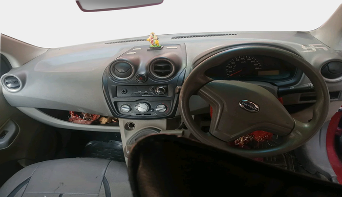 2016 Datsun Go Plus T, Petrol, Manual, 33,704 km, interior