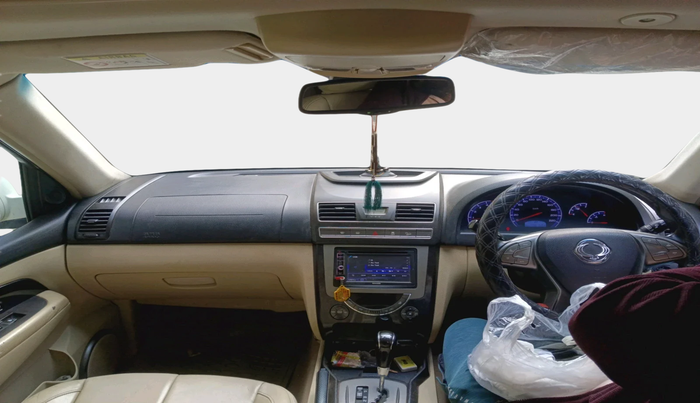 2018 Ssangyong Rexton RX7, Diesel, Automatic, 1,06,150 km, interior