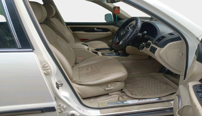 2018 Ssangyong Rexton RX7, Diesel, Automatic, 1,06,150 km, interior