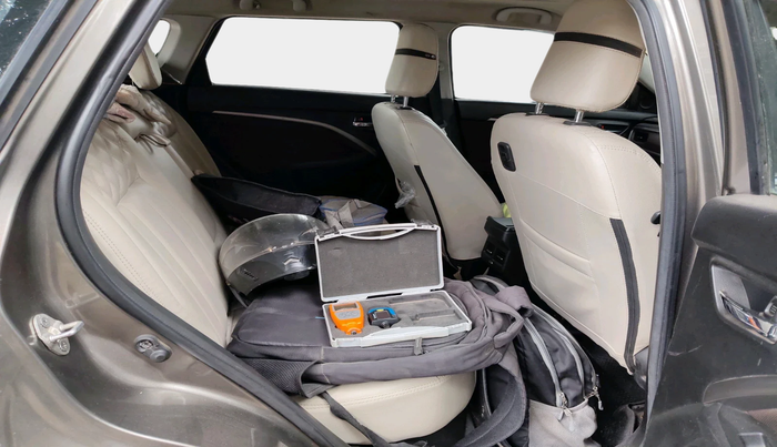 2023 Maruti BREZZA ZXI S-CNG, CNG, Manual, 1,21,413 km, interior