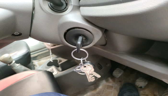 2016 Datsun Go T (O), Petrol, Manual, 97,034 km, interior