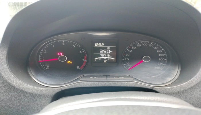 2017 Volkswagen Polo HIGHLINE1.2L, Petrol, Manual, 73,716 km, interior