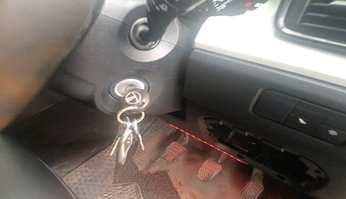 2023 Tata PUNCH PURE MT, Petrol, Manual, 31,663 km, interior