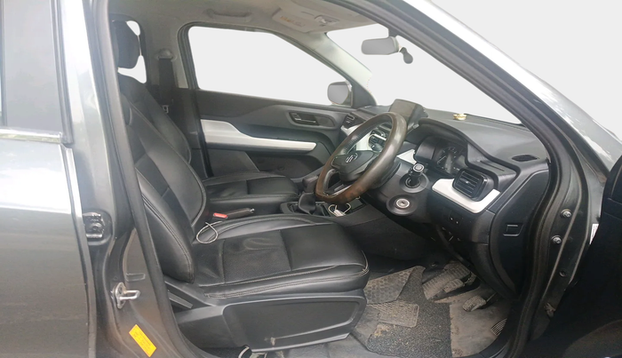 2023 Tata PUNCH PURE MT, Petrol, Manual, 31,663 km, interior