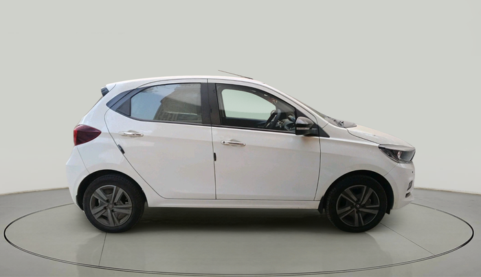 2024 Tata Tiago  XZA Plus (O), Petrol, Automatic, 4,442 km, exterior