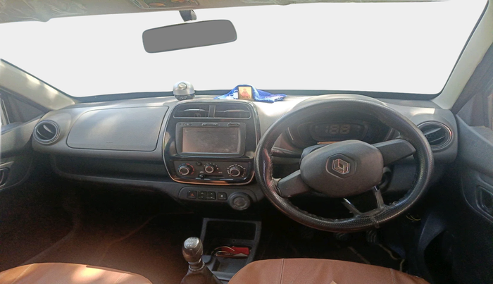 2018 Renault Kwid RXT 0.8, Petrol, Manual, 1,18,164 km, interior