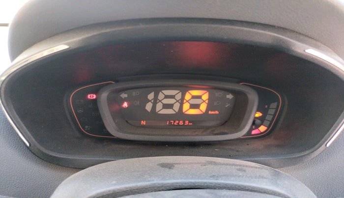 2019 Renault Kwid RXT 1.0 AMT, Petrol, Automatic, 17,263 km, interior