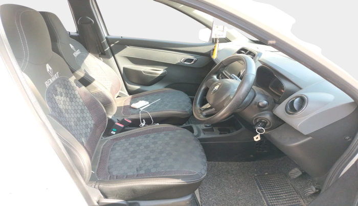 2019 Renault Kwid RXT 1.0 AMT, Petrol, Automatic, 17,263 km, interior