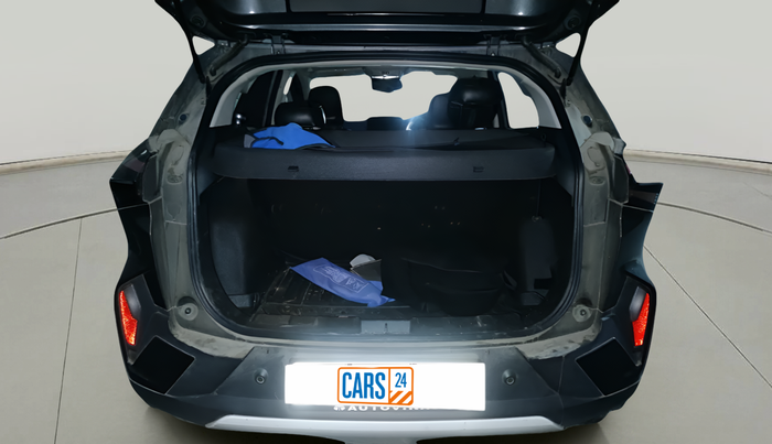 2024 Tata NEXON CREATIVE PLUS S 1.2 REVOTRON 6 MT, Petrol, Manual, 12,801 km, exterior