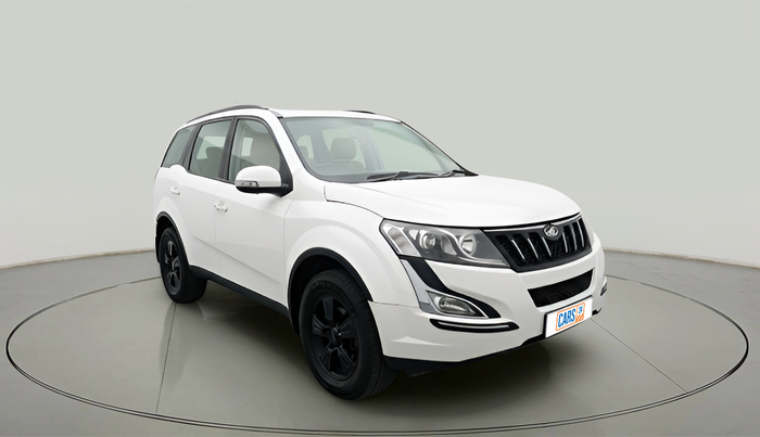 2016 Mahindra XUV500 W10, Diesel, Manual, 98,898 km, exterior