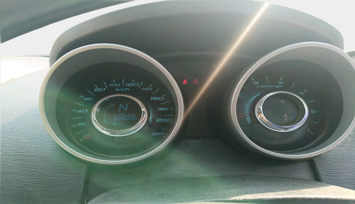 2016 Mahindra XUV500 W10, Diesel, Manual, 98,898 km, interior