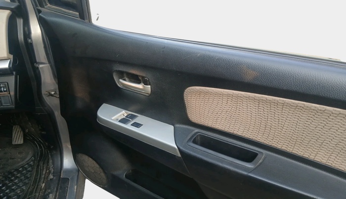 2017 Maruti Wagon R 1.0 LXI, Petrol, Manual, 79,487 km, interior