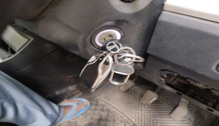 2023 Tata PUNCH PURE MT, Petrol, Manual, 27,889 km, interior