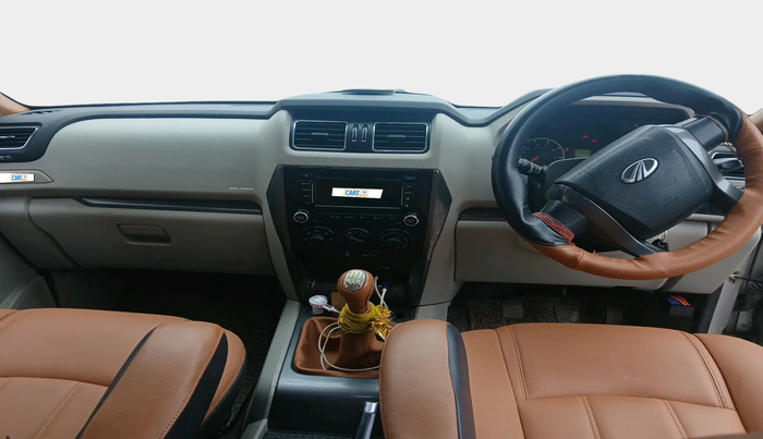 2018 Mahindra Scorpio S7, Diesel, Manual, 1,21,889 km, interior