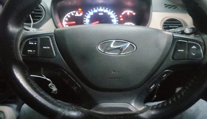 2017 Hyundai Xcent SX 1.2 CRDI, Diesel, Manual, 1,21,051 km, interior