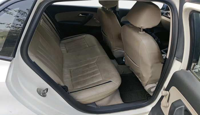 2011 Volkswagen Polo TRENDLINE 1.2L PETROL, Petrol, Manual, 57,623 km, interior