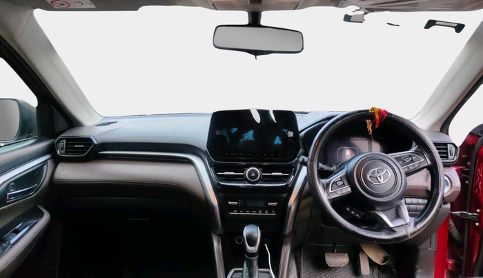 2023 Toyota URBAN CRUISER HYRYDER G HYBRID, Hybrid, Automatic, 1,01,897 km, interior