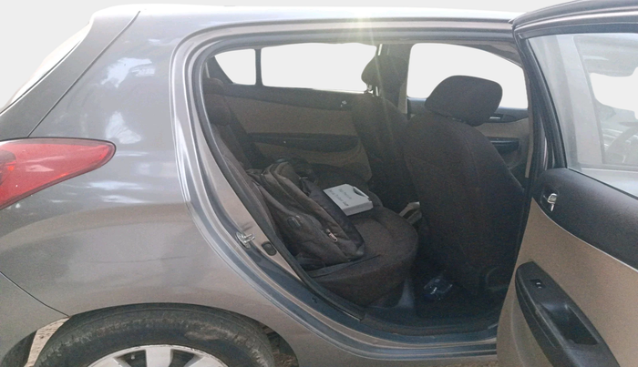 2012 Hyundai i20 SPORTZ 1.2, Petrol, Manual, 1,20,799 km, interior