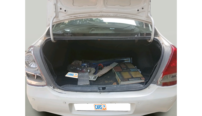 2011 Toyota Etios G, Petrol, Manual, 1,11,784 km, exterior