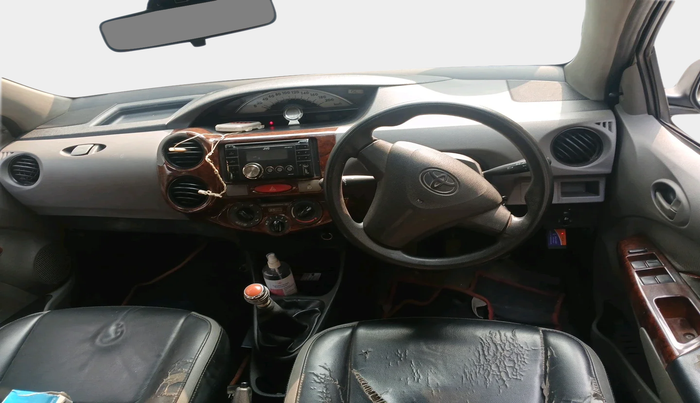 2011 Toyota Etios G, Petrol, Manual, 1,11,784 km, interior