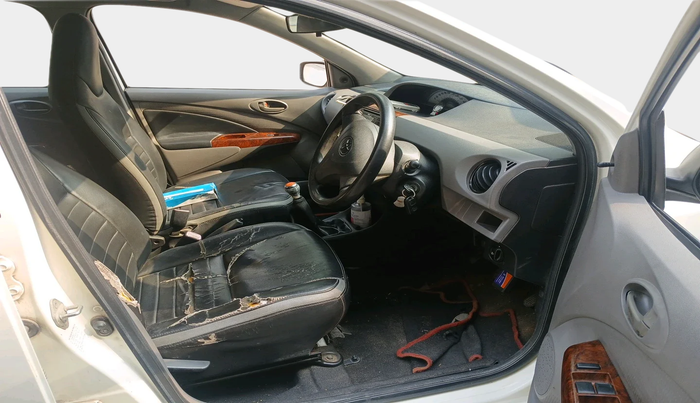 2011 Toyota Etios G, Petrol, Manual, 1,11,784 km, interior